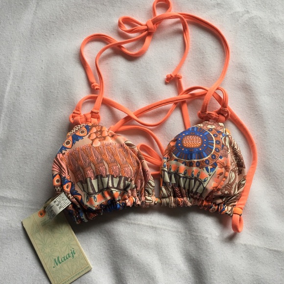 Maaji do the loco motion triangle top reversible - Picture 5 of 8